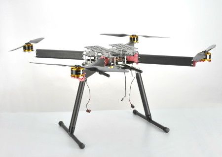 Multicopter FT800-4 with quick disconnect and retractable